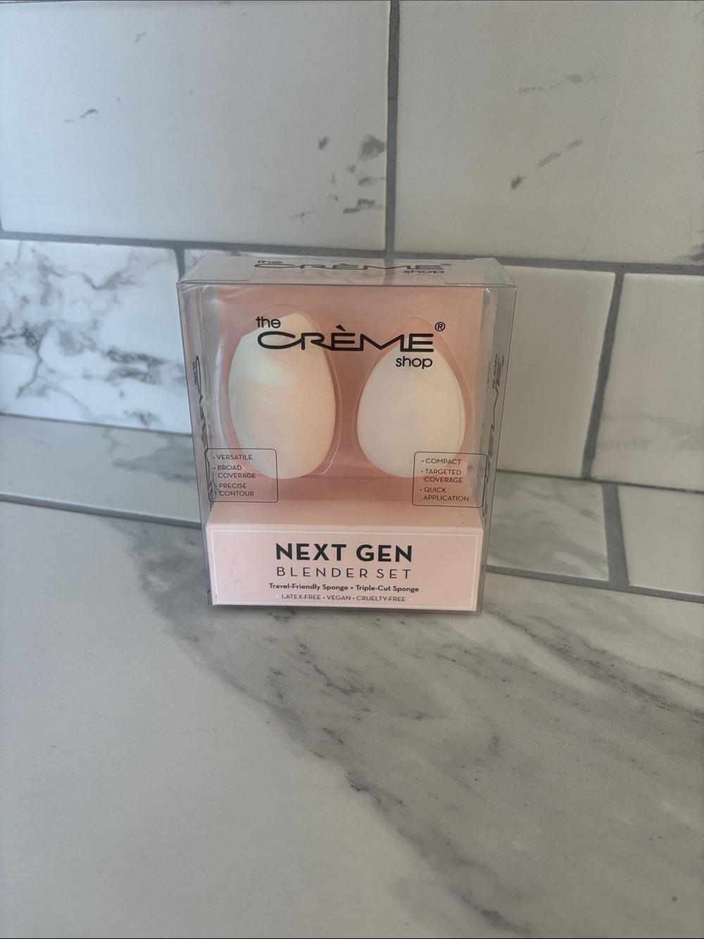 The Crème Shop Next Gen Blender Set - Pink/White Makeup Sponges